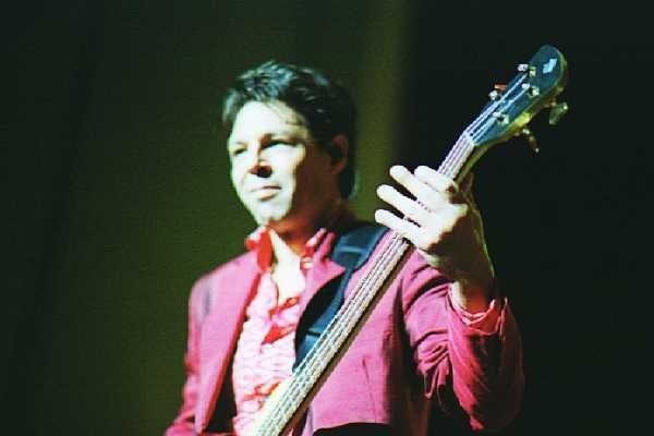 Kasim Sulton - photo by Gary Goveia