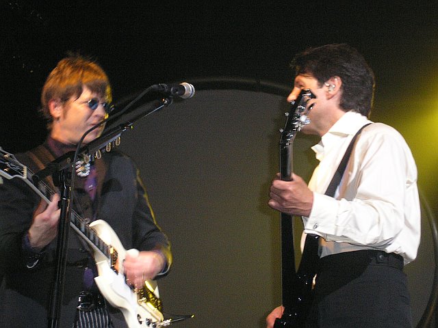 Kasim Sulton and The New Cars in Los Angeles, CA - photo by Marilyn