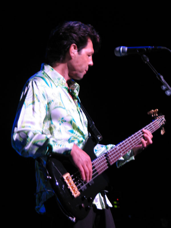 Kasim Sulton and The New Cars in Cuyahoga Falls, Ohio - photo by Michele Kotlarsky