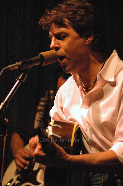 Kasim Sulton at The Tin Angel - 7/22/06, photo by Jennifer Salyer