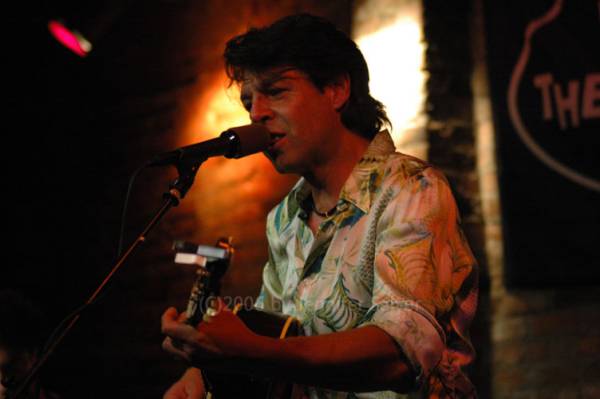 Kasim Sulton at The Bitter End - 7/15/06, photo by Jennifer Salyer