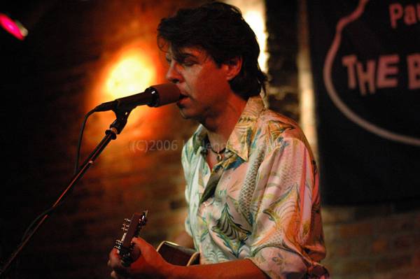 Kasim Sulton at The Bitter End - 7/15/06, photo by Jennifer Salyer