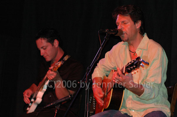 Kasim Sulton at The Saint - 7/29/06, photo by Jennifer Salyer