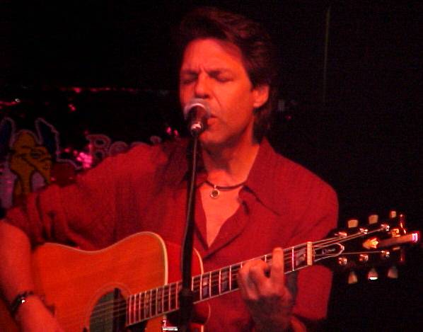 Kasim Sulton at The HandleBar, 8/24/06 - photo by Joe Lynch