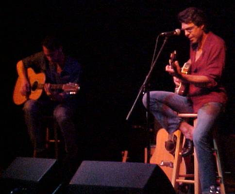 Kasim Sulton at The HandleBar, 8/24/06 - photo by Joe Lynch