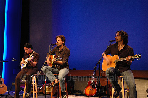 Kasim Sulton at The Opus Theater - 8/12/06, photo by Jennifer Salyer