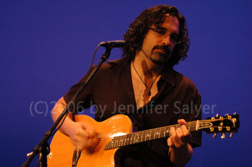 Kasim Sulton at The Opus Theater - 8/12/06, photo by Jennifer Salyer