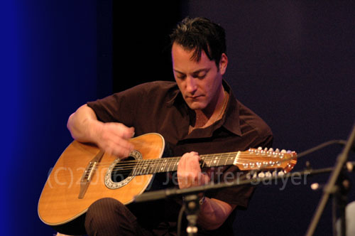 Kasim Sulton at The Opus Theater - 8/12/06, photo by Jennifer Salyer