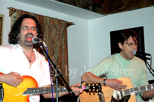 Kasim Sulton at The Van Dyck, Schenectady, NY, 9/02/06 - photo by Jennifer Salyer