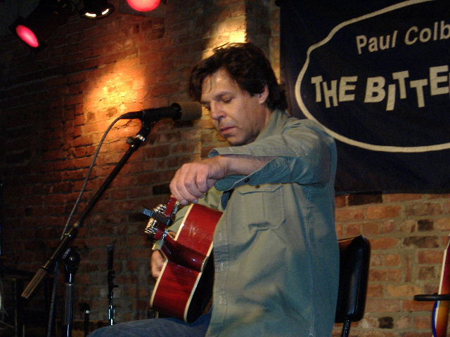 Kasim Sulton at The Bitter End, New York, NY, 9/29/06 - photo by Kris Awgul