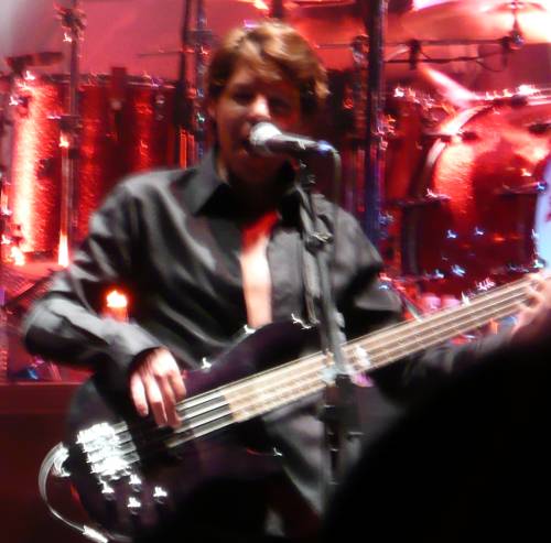 Kasim Sulton (with Meat Loaf) at Mizner Park Amphitheater, Boca Raton, Florida