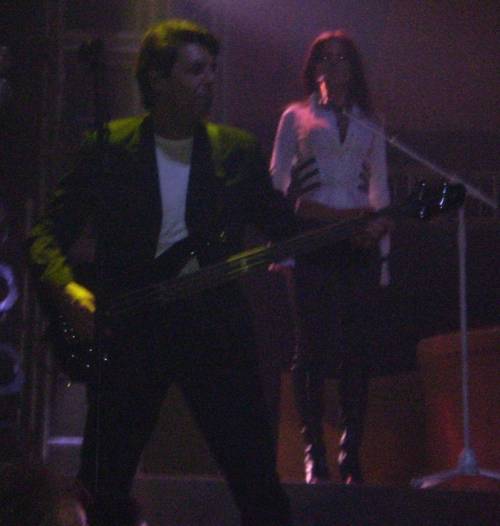 Kasim Sulton (with Meat Loaf) in Dortmund, Germany - 10/18/07