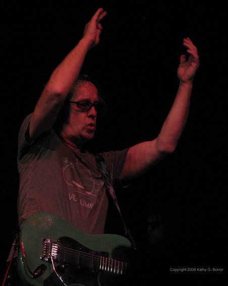 Kasim Sulton and Todd Rundgren at The Madison Theater, Covington, KY, 01/19/08 - photo by Kathy Borror