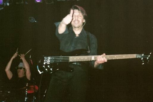 Kasim Sulton and Todd Rundgren at The Pabst Theater, Milwaukee, WI, 01/23/08 - photo by Chris Z