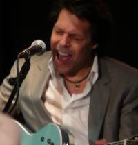 Kasim Sulton gig in Avondale Estates, GA - 03/01/08