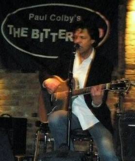 Kasim Sulton at The Bitter End, New York City, NY, 3/28/08 - photo by RMAC