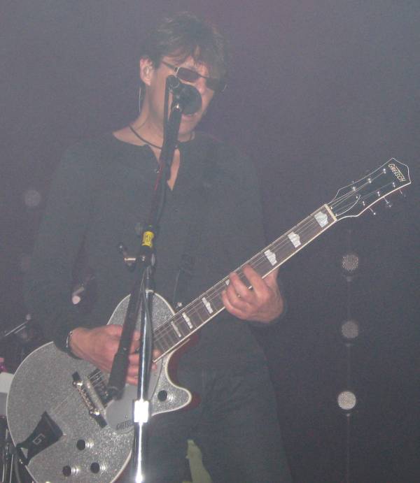 Kasim Sulton and Todd Rundgren at Mod Club Theater, Toronto, Canada, 06/28/09 - Photo by Adele Pimentel