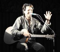 Kasim Sulton at AWATS gig, Akron, OH, 09/06/09 - photo by Whitney Burr