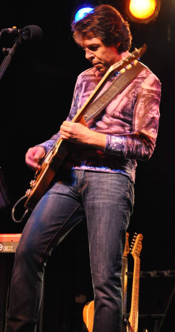 The Kasim Sulton Band at The Abbey Pub in Chicago, IL, 10/16/09 - photo by Whitney Burr