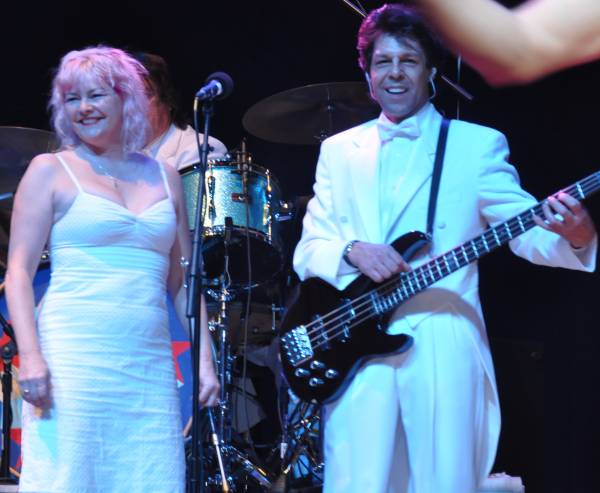 Kasim Sulton at the Todd Rundgren AWATS gig at the Orpheum Theatre, Los Angeles, CA, 12/04/09 - photo by Whitney Burr