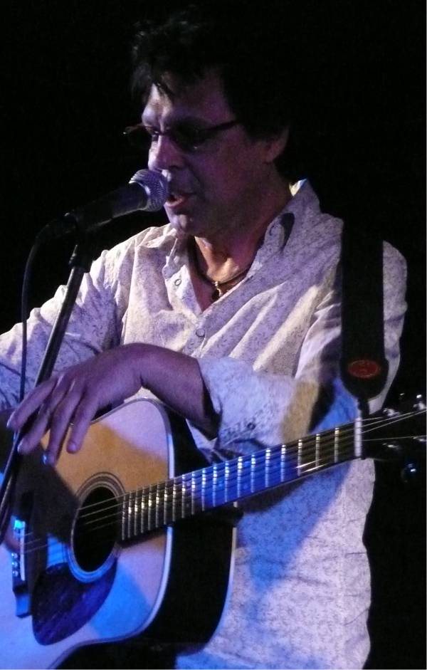 Kasim Sulton at Johnny D's, Somerville, MA - 05/25/10