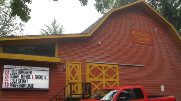 Kasim Sulton at the Bearsville Theater<br>Woodstock, NY, 06/23/11 - photo by David Moore