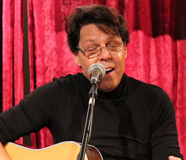 Kasim Sulton solo gig at The Record Collector, Bordentown, NJ, 11/17/2012 - photo by Gary Goat Goveia