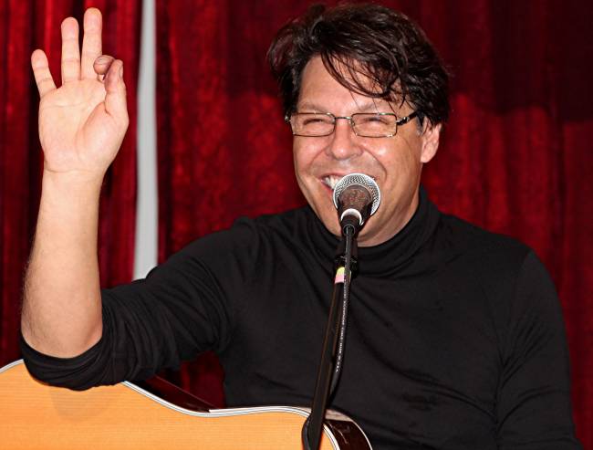 Kasim Sulton solo gig at The Record Collector, Bordentown, NJ, 11/17/2012 - photo by Gary Goat Goveia