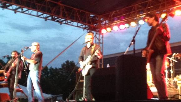 Kasim Sulton with Blue yster Cult in Shawnee, KS, 8 June 2013 - photo by Paul L