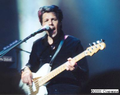 Kasim Sulton at Caesar's, Atlantic City, NJ, 9/08/01 - photo by Frank Ciapanna