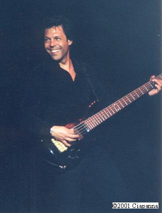 Kasim Sulton at Caesar's, Atlantic City, NJ, 9/08/01 - photo by Frank Ciapanna