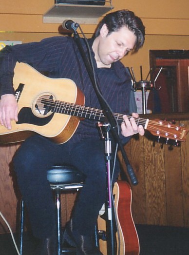 Kasim Sulton at The Beachland Ballroom, Cleveland, 02/08/02