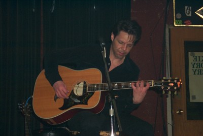 Kasim Sulton at Old Miami, Detroit, 02/09/02