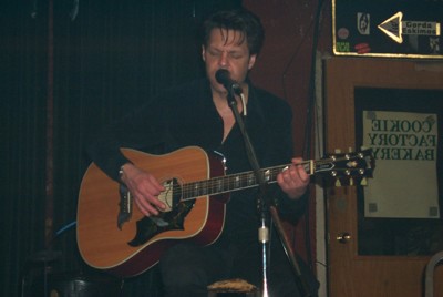 Kasim Sulton at Old Miami, Detroit, 02/09/02