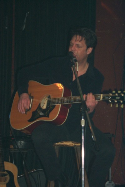 Kasim Sulton at Old Miami, Detroit, 02/09/02