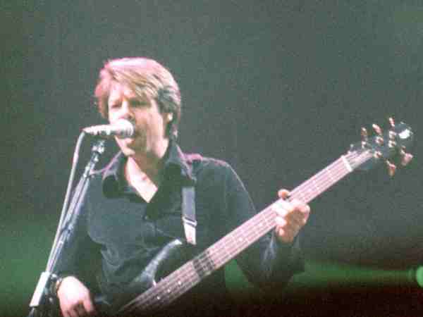 Kasim Sulton on Meat Loaf's StoryTellers Tour