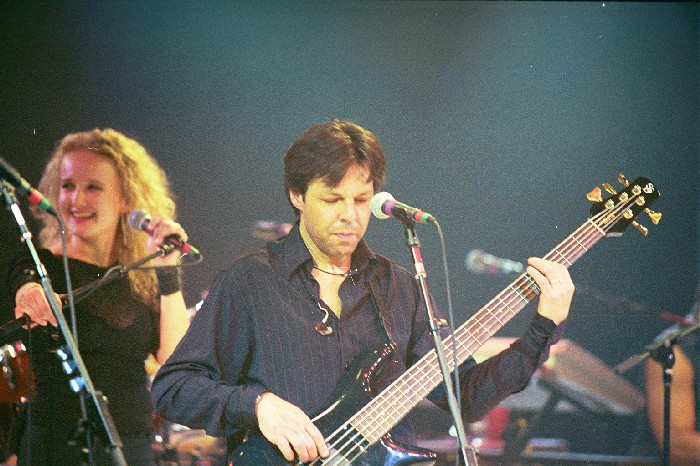 Kasim Sulton in Westbury (Photo by Gary Goveia)