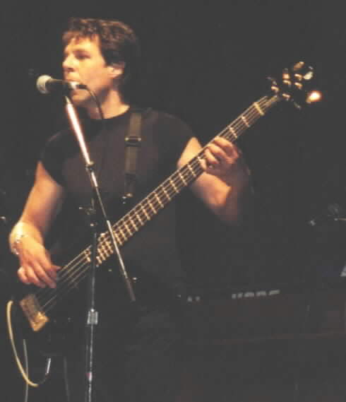 Kasim Sulton at Hoffman Estates - 7th July 2001