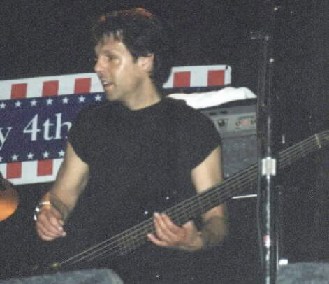 Kasim Sulton at Hoffman Estates - 7th July 2001