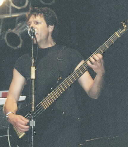 Kasim Sulton at Hoffman Estates - 7th July 2001