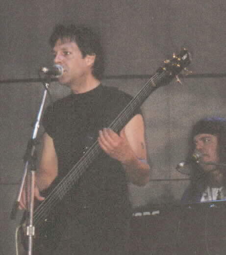 Kasim Sulton at Hoffman Estates - 7th July 2001