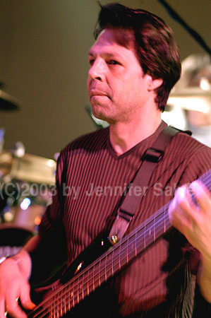 Kasim Sulton as part of The Pat Travers Band 3/22/03 (Photo by Jennifer Salyer)