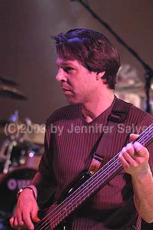 Kasim Sulton as part of The Pat Travers Band 3/22/03 (Photo by Jennifer Salyer)