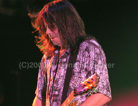 Kasim Sulton as part of The Pat Travers Band 3/22/03 (Photo by Jennifer Salyer)