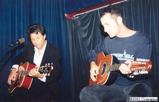 Kasim Sulton at The Tin Angel, Philadelphia, 8/15/01 - photo by Frank Ciapanna