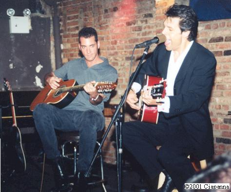 Kasim Sulton at The Bitter End, NYC, 8/18/01 - photo by Frank Ciapanna