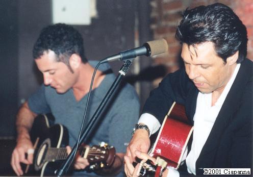 Kasim Sulton at The Bitter End, NYC, 8/18/01 - photo by Frank Ciapanna