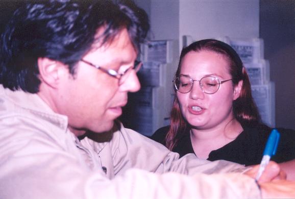 Kasim Sulton at The Little Theatre, Rochester, NY, 8/24/01 - photo by Frank Ciapanna